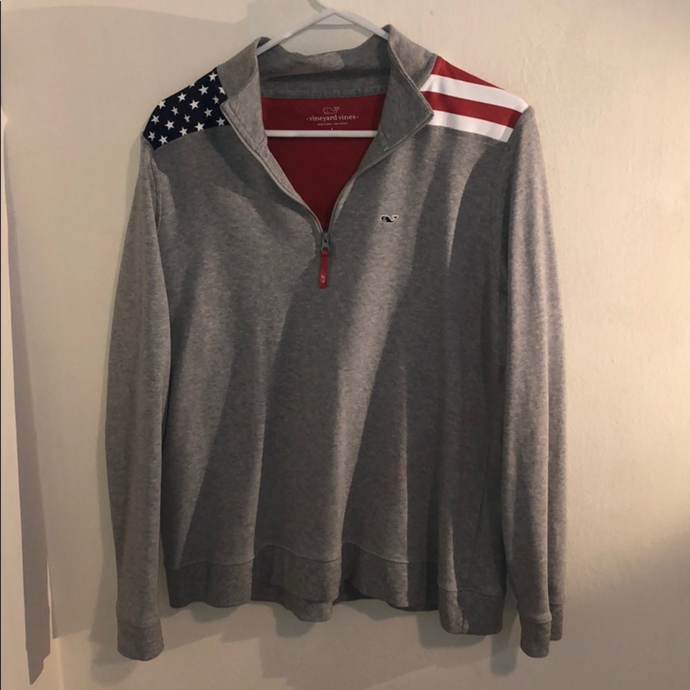 Grey sweatshirt with american flag on back